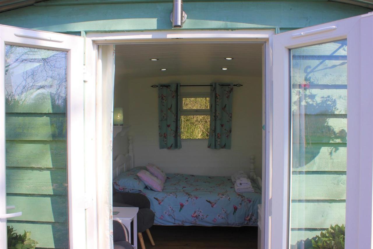 Hopgarden Glamping Luxury Shepherds Huts Wadhurst Ngoại thất bức ảnh