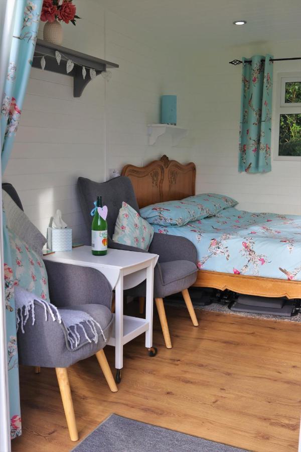 Hopgarden Glamping Luxury Shepherds Huts Wadhurst Ngoại thất bức ảnh