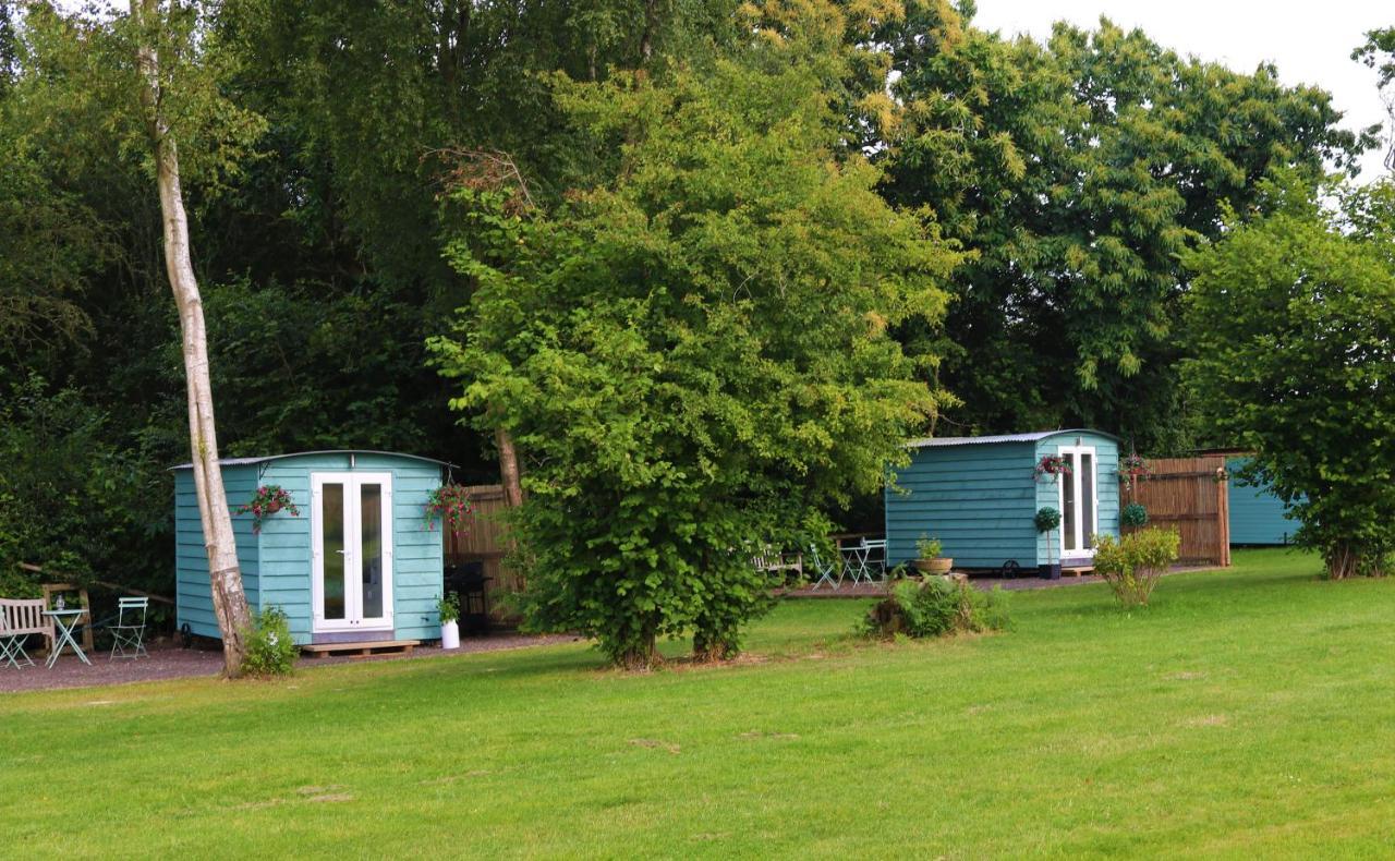 Hopgarden Glamping Luxury Shepherds Huts Wadhurst Ngoại thất bức ảnh